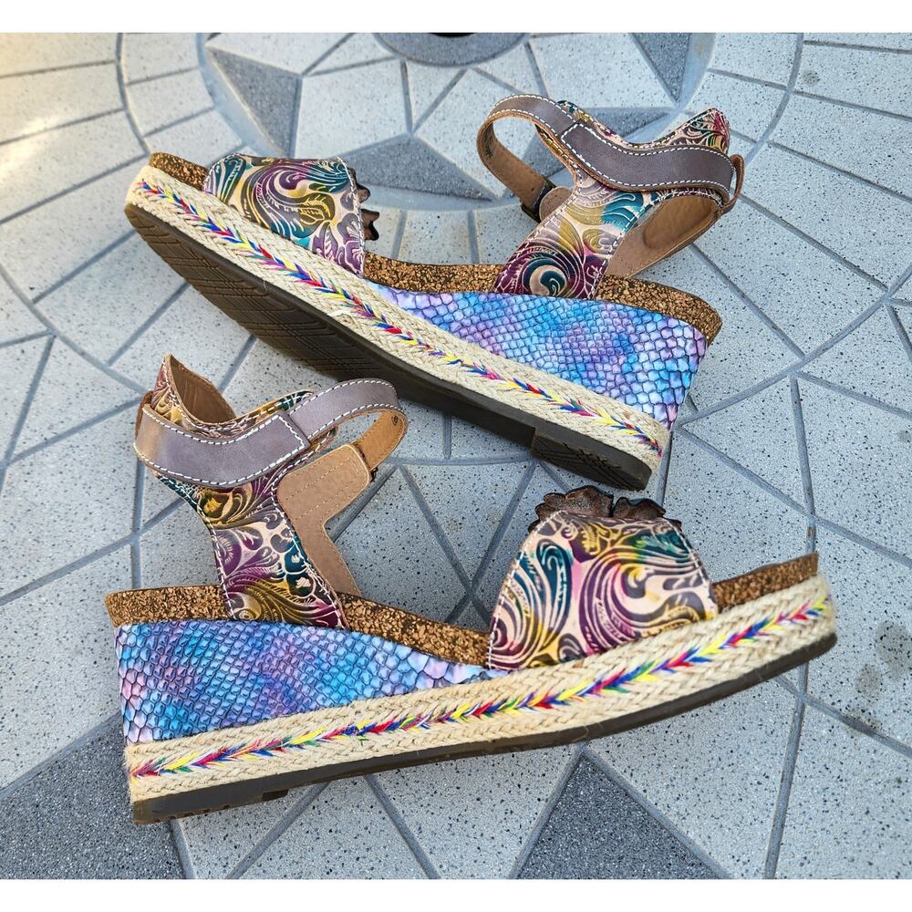 L'Artiste Spring Step Annmarie Embossed Ankle Strap Wedge Sandals - Picture 7 of 10